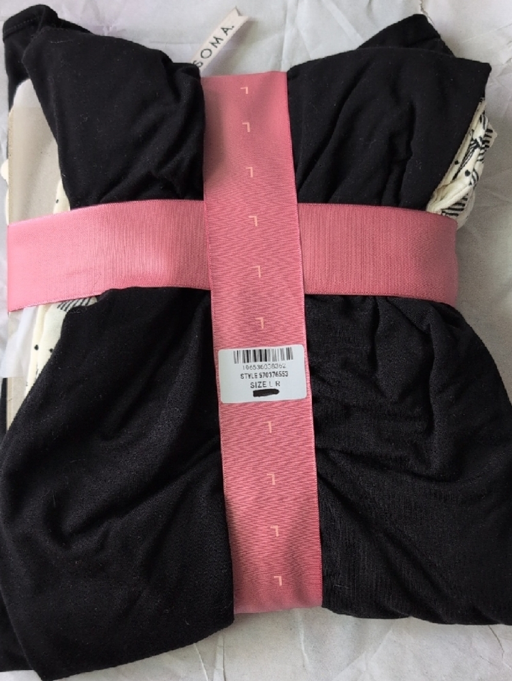 Soma Cool Nights Sleep Set in Black with Pink Band - Picture 3 of 4